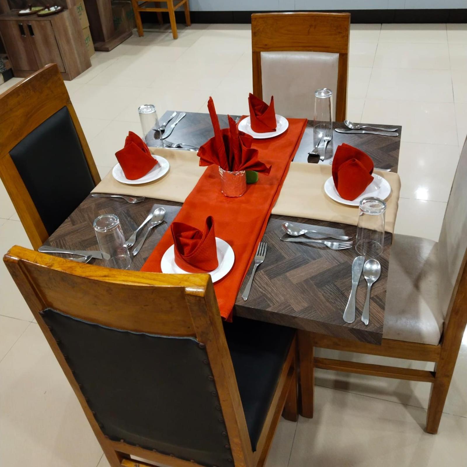 Variety Inn ปัฏนา ภายนอก รูปภาพ